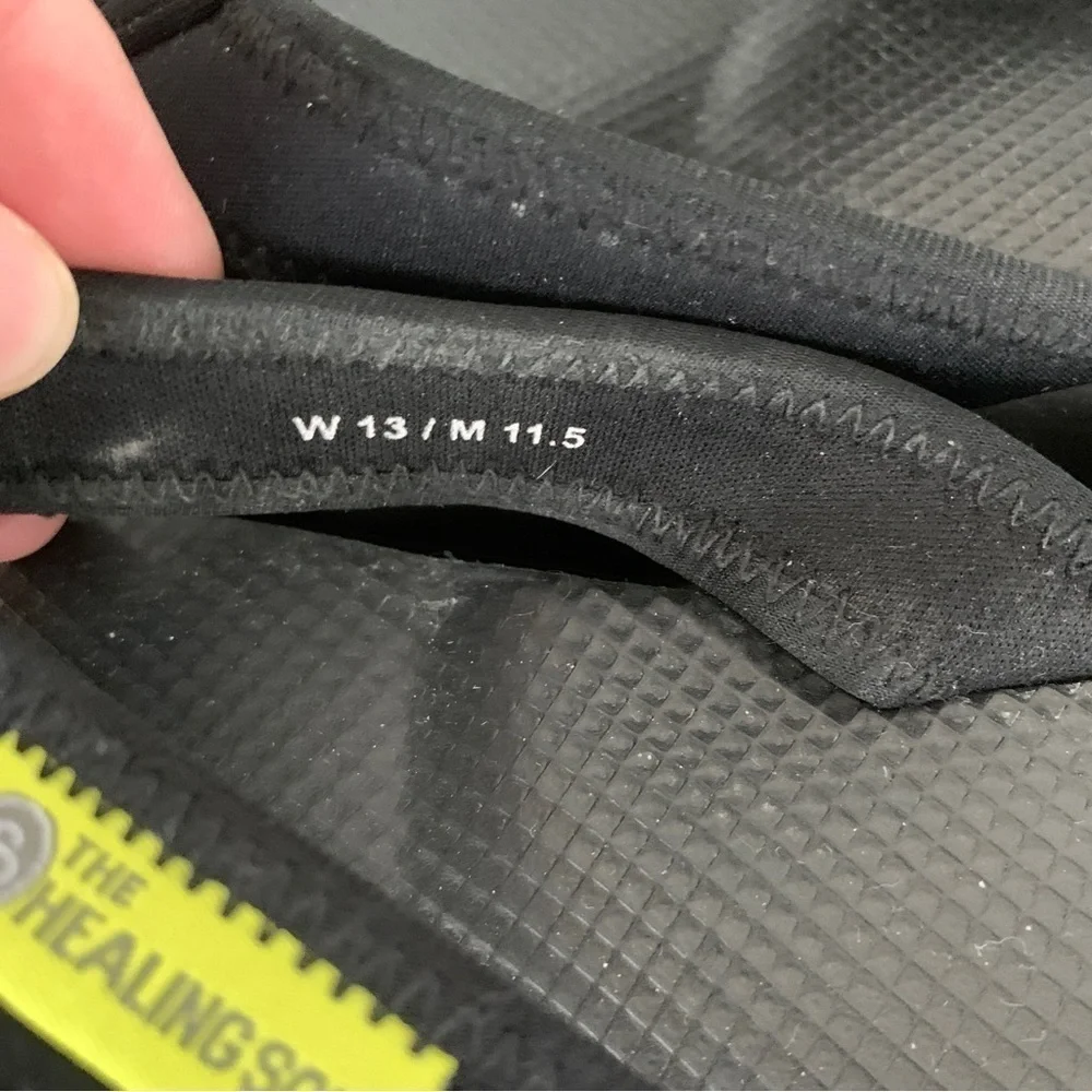 The Healing Sole Black Flip Flops Size M 11.5/W 13‎
